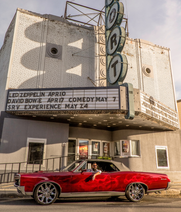 vintage car movie theatre marquis